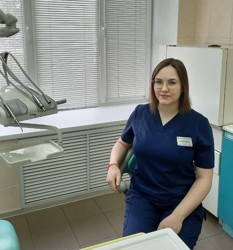 В Великолукской стоматологической поликлинике приступили к работе новые сотрудники