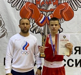 Великолукский боксер примет участие в сборах спортивной сборной команды России
