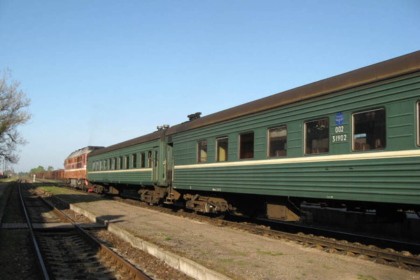 Поезд в луки санкт петербург. Великие Луки Себеж электричка. Поезд Великие Луки Себеж. Поезд Псков Великие Луки. Поезд Себеж Великие Луки 1520.