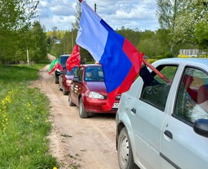 Автопробег в честь Дня Победы прошел в Великолукском районе