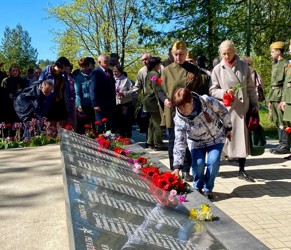 Праздник фронтовой поэзии состоялся в Великолукском районе